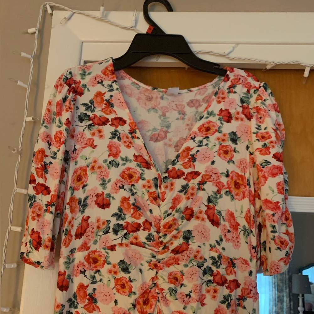 White and Floral Old Navy Dress size small